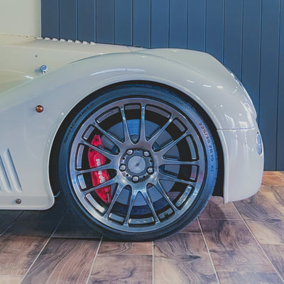 Morgan Aero Coupe 4.8 V8 No. 31 of Only 38 Ever Made - Porsche Heron White