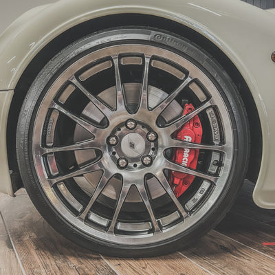 Morgan Aero Coupe 4.8 V8 No. 31 of Only 38 Ever Made - Porsche Heron White