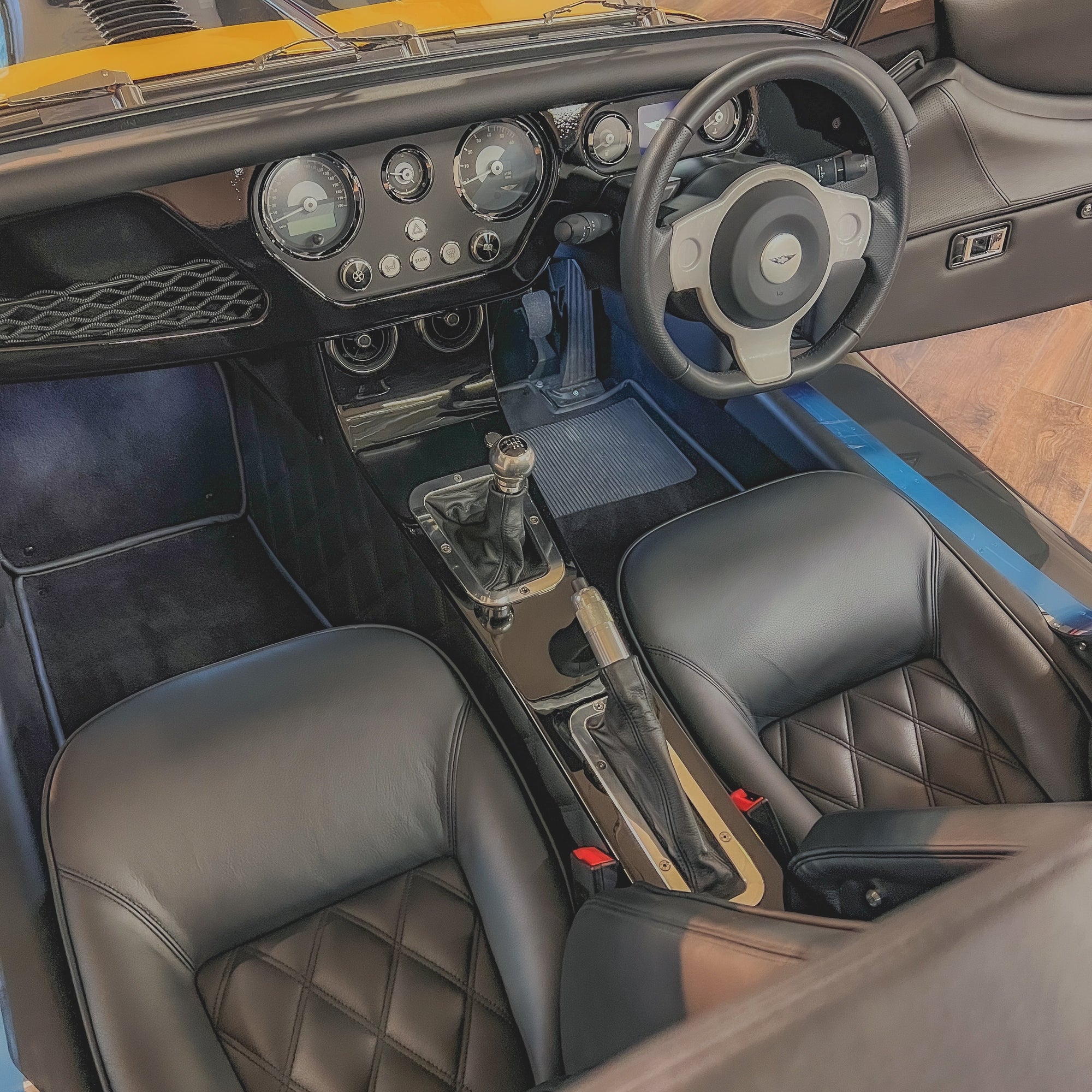 Morgan Plus Four 2022 - BMW Dravit Grey Metallic