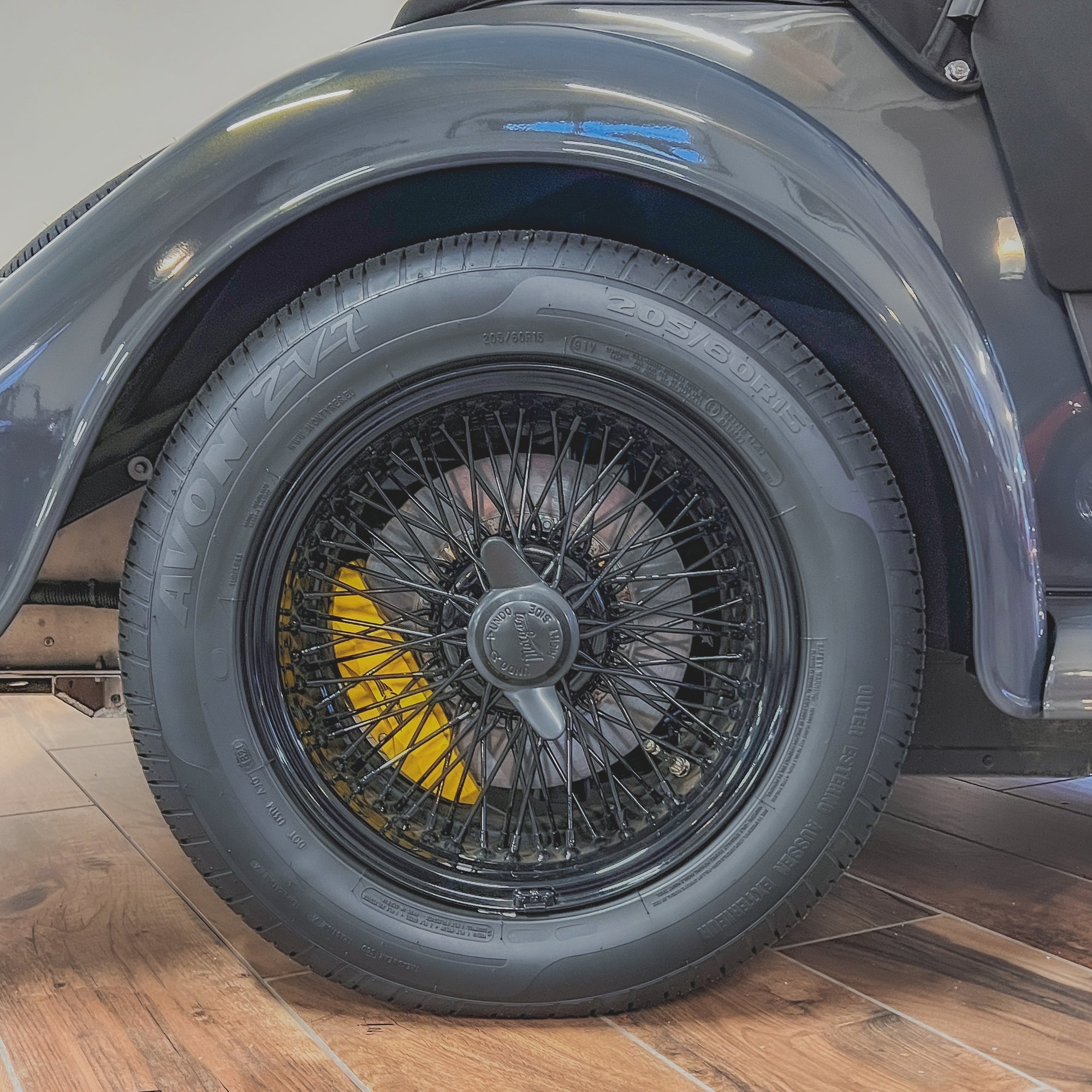 Morgan Plus Four 2022 - BMW Dravit Grey Metallic