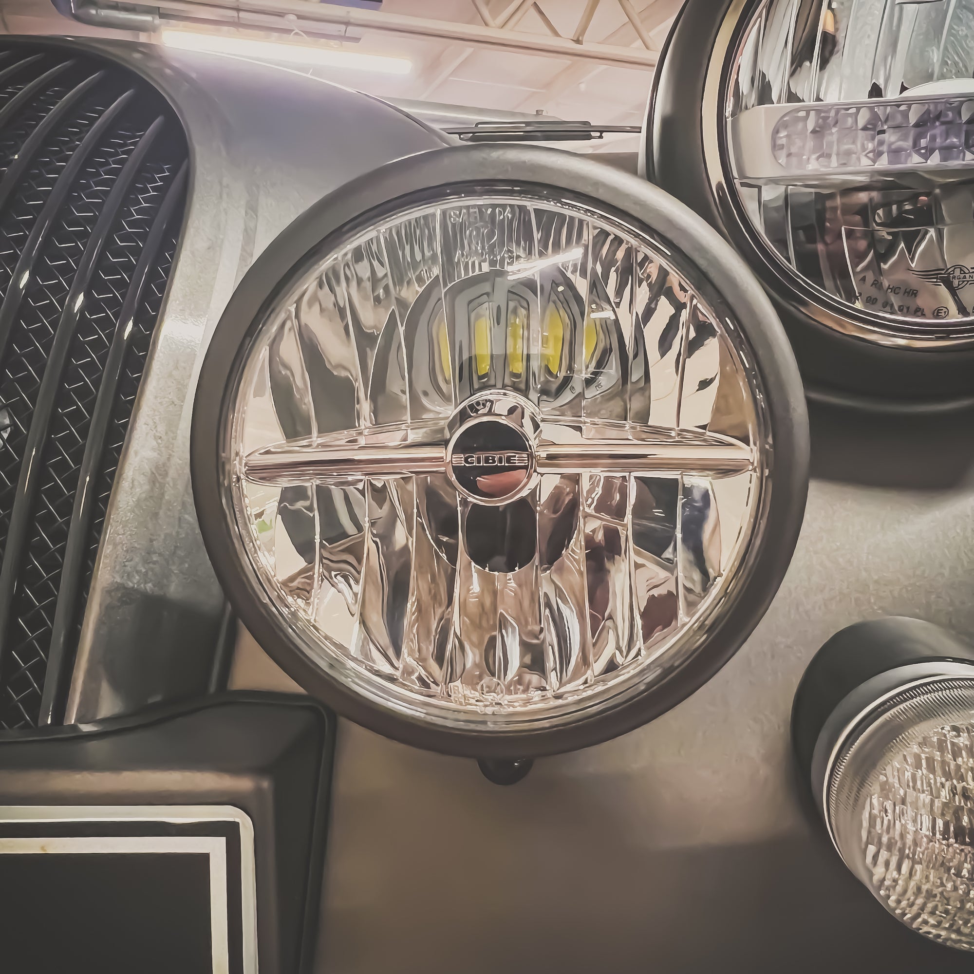 SOLD - Morgan Plus Six - Hammerhead Grey