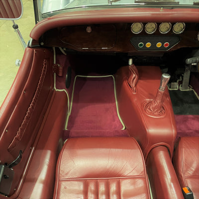 Morgan Roadster 3.0 V6 225 BHP - Floret Silver