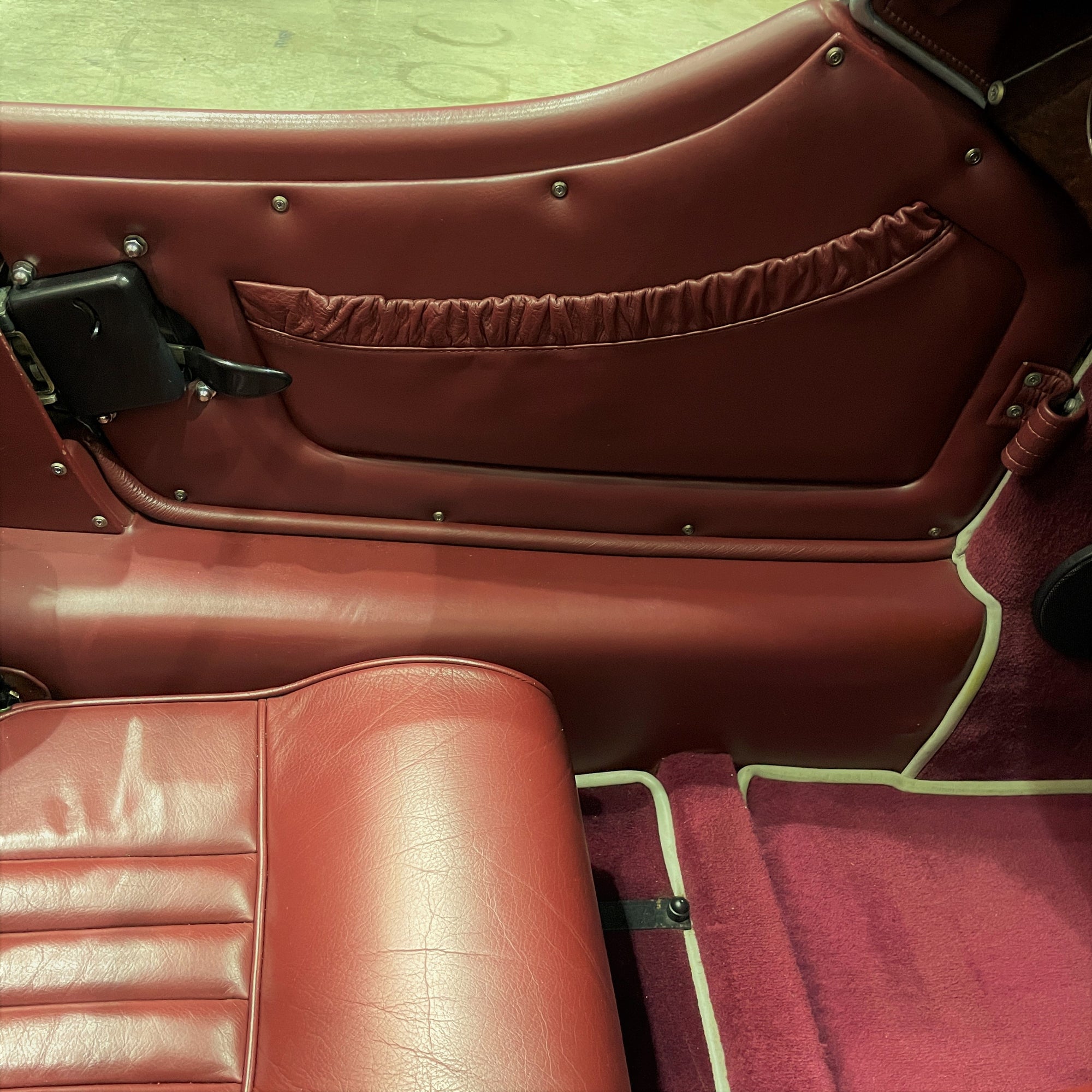 SOLD - Morgan Roadster 3.0 V6 225 BHP - Floret Silver