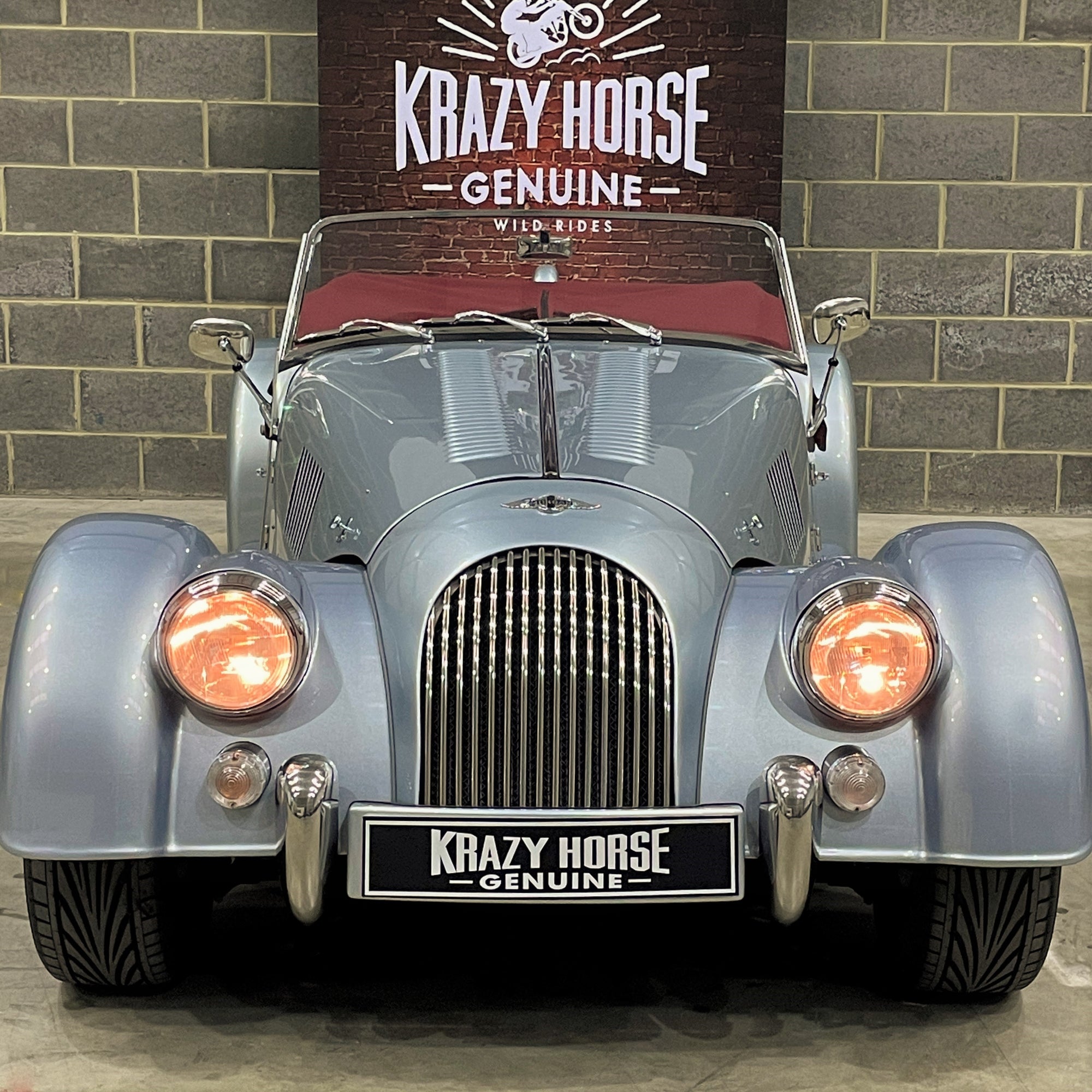 Morgan Roadster 3.0 V6 225 BHP - Floret Silver