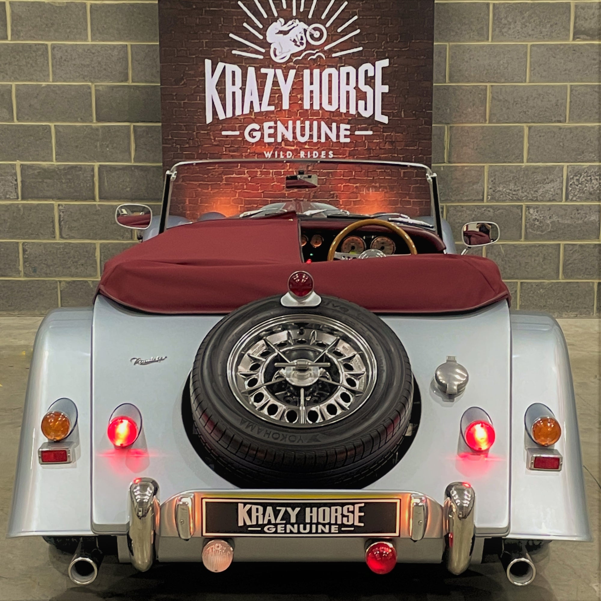 Morgan Roadster 3.0 V6 225 BHP - Floret Silver