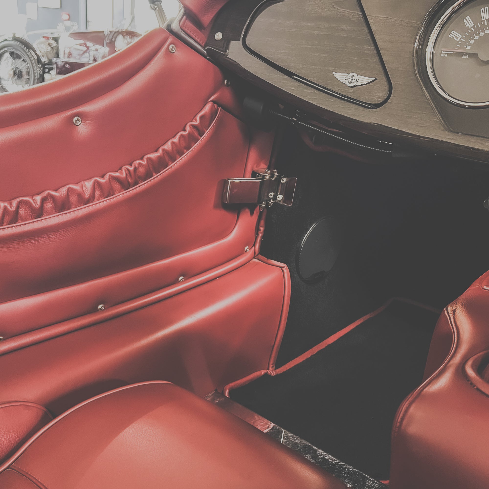 Morgan Roadster 3.7 V6 300 BHP - Porsche GT Silver