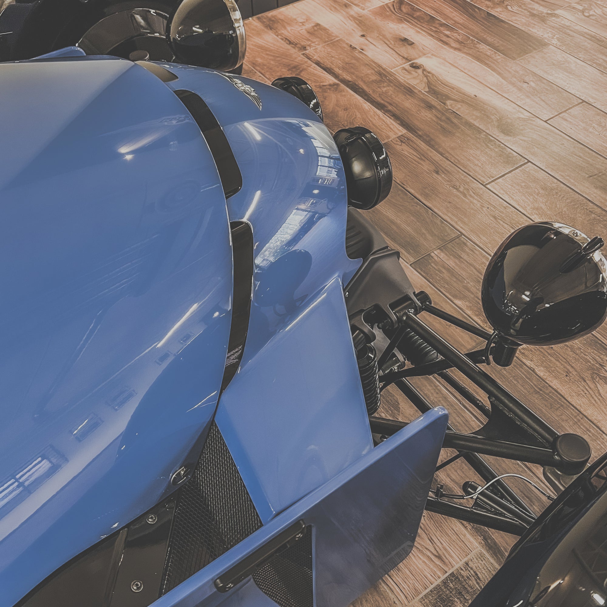 Morgan Super 3 - Yas Marina Blue