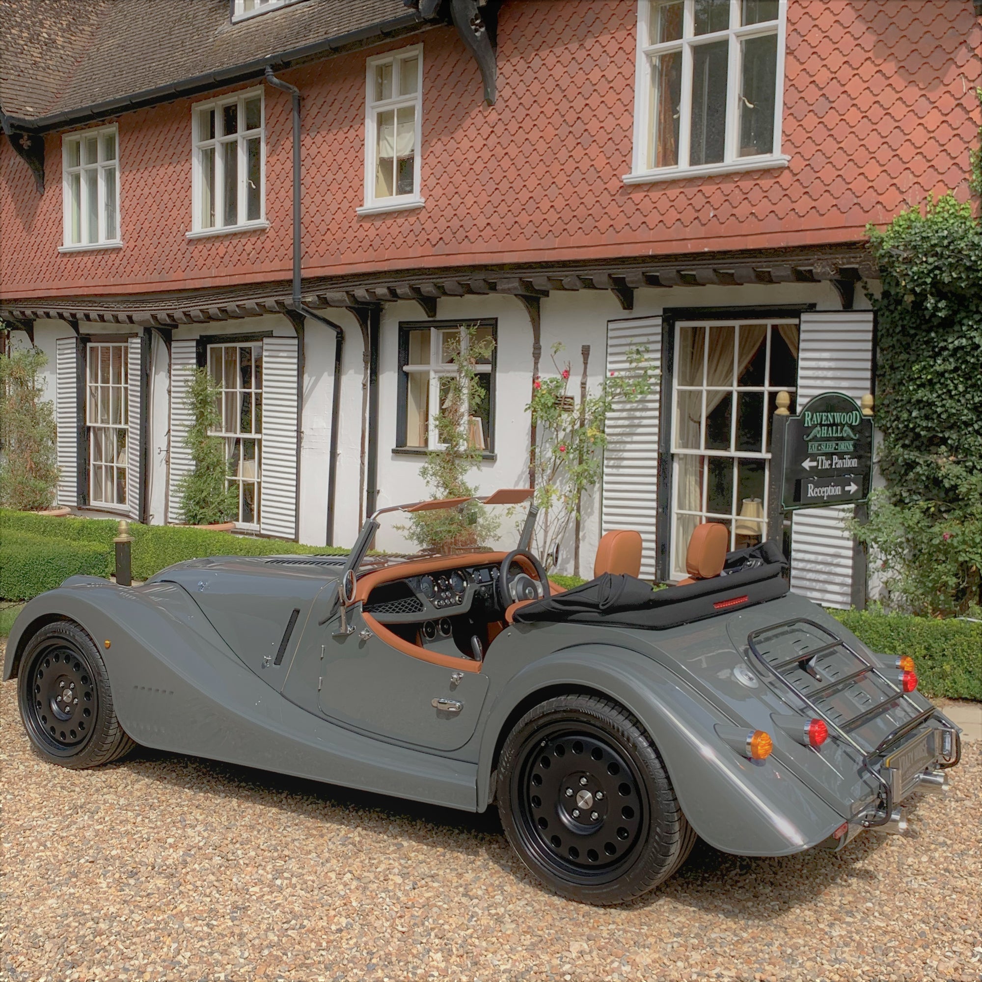 Morgan Plus Six - Vintage Sports Grey