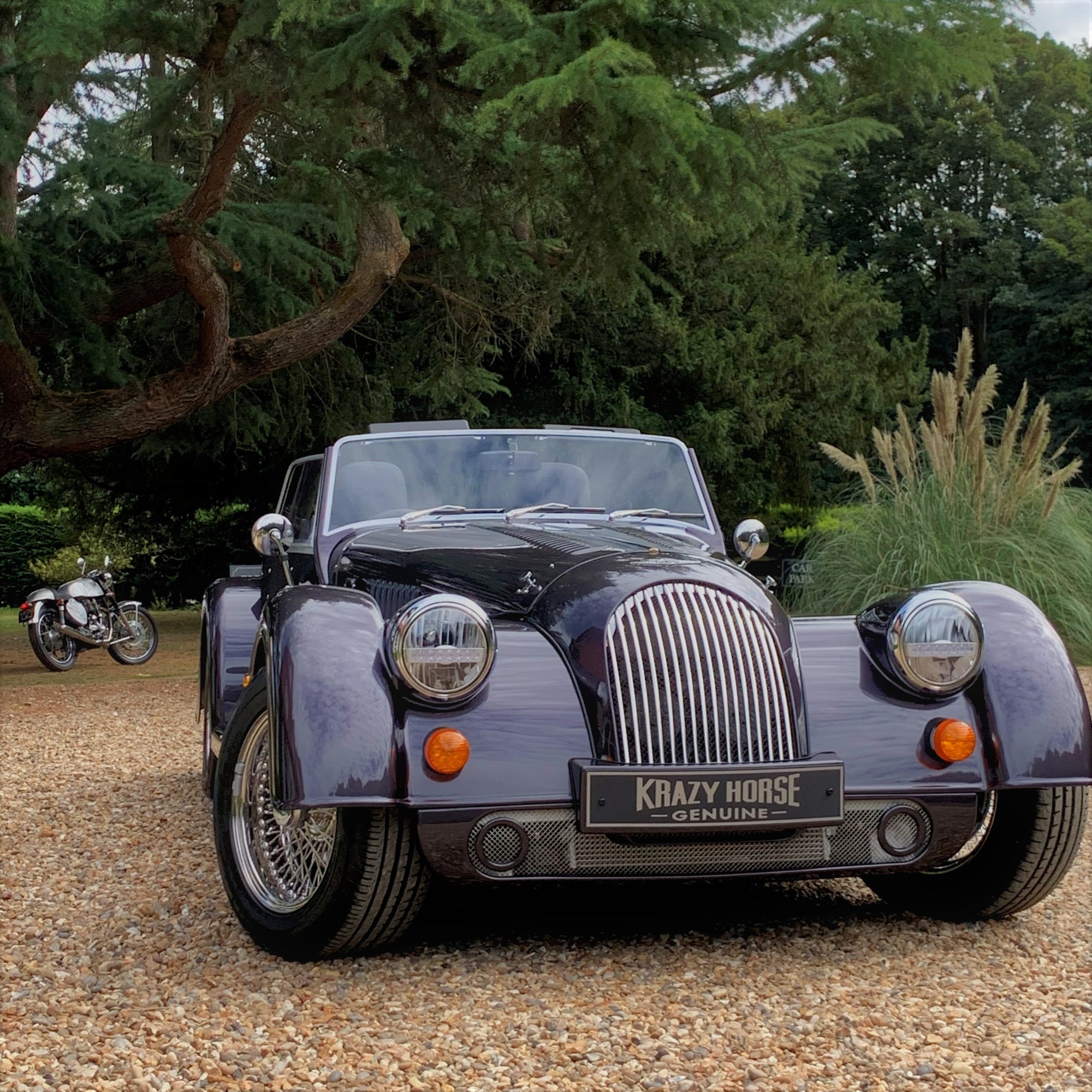 Morgan Plus Four - Metallic Morgan Regal Grey