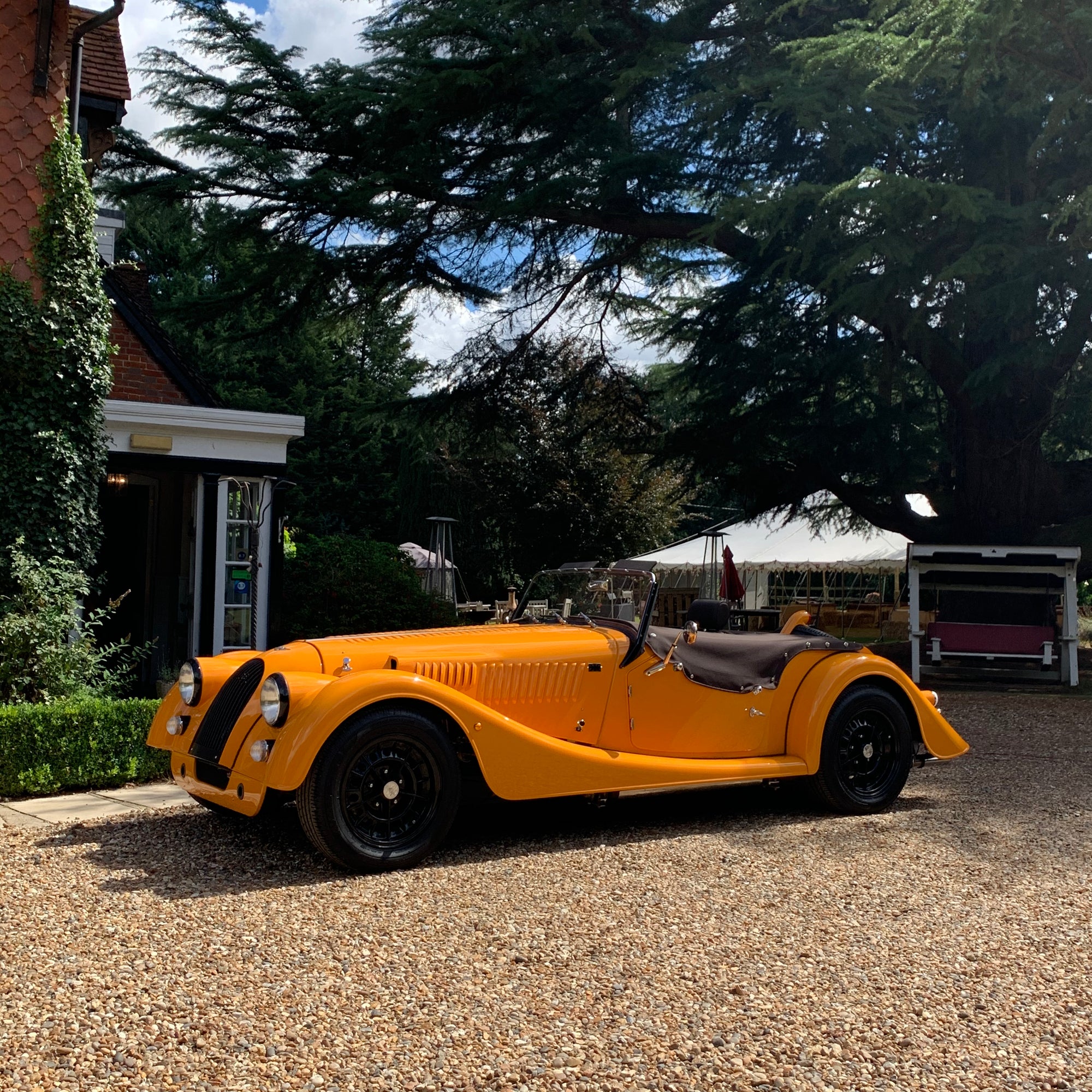 MORGAN ROADSTER 3.7 V6 286 BHP - MORGAN CLASSIC ORANGE