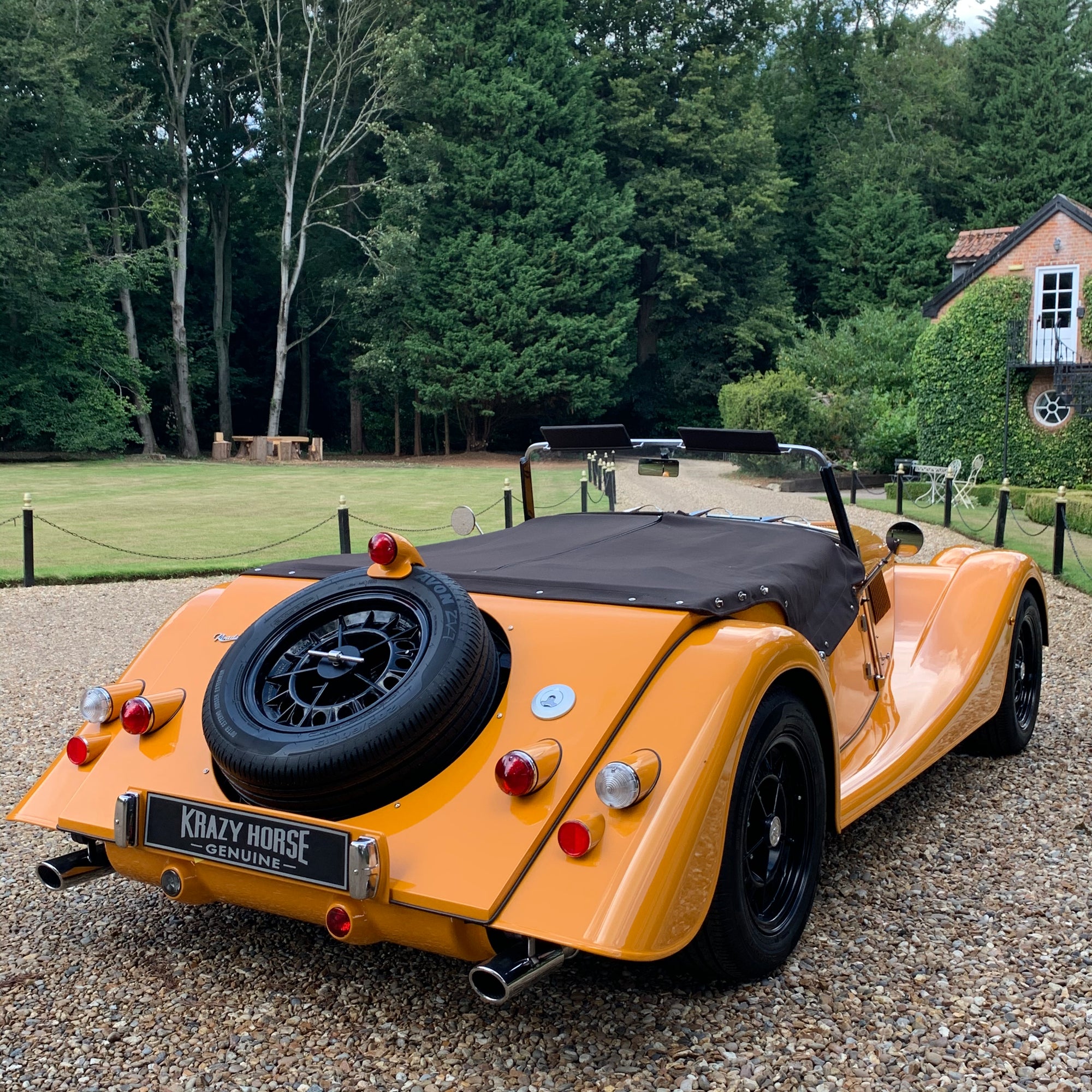 MORGAN ROADSTER 3.7 V6 286 BHP - MORGAN CLASSIC ORANGE
