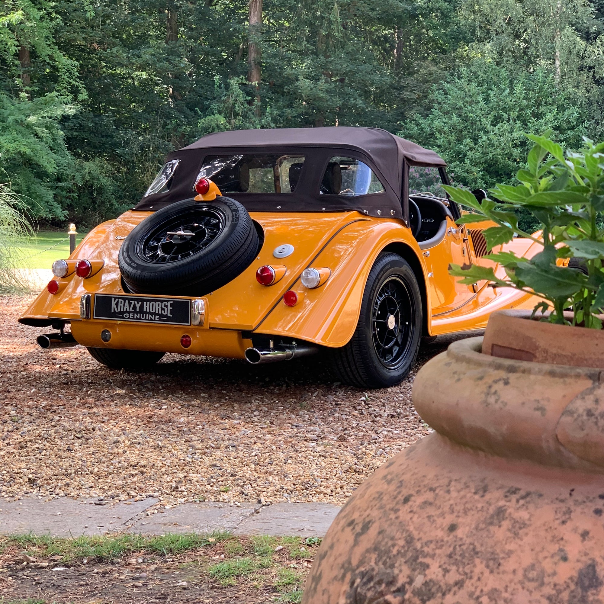 MORGAN ROADSTER 3.7 V6 286 BHP - MORGAN CLASSIC ORANGE