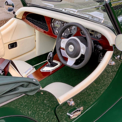 Morgan Plus Four 2.0 - Morgan Sports Green