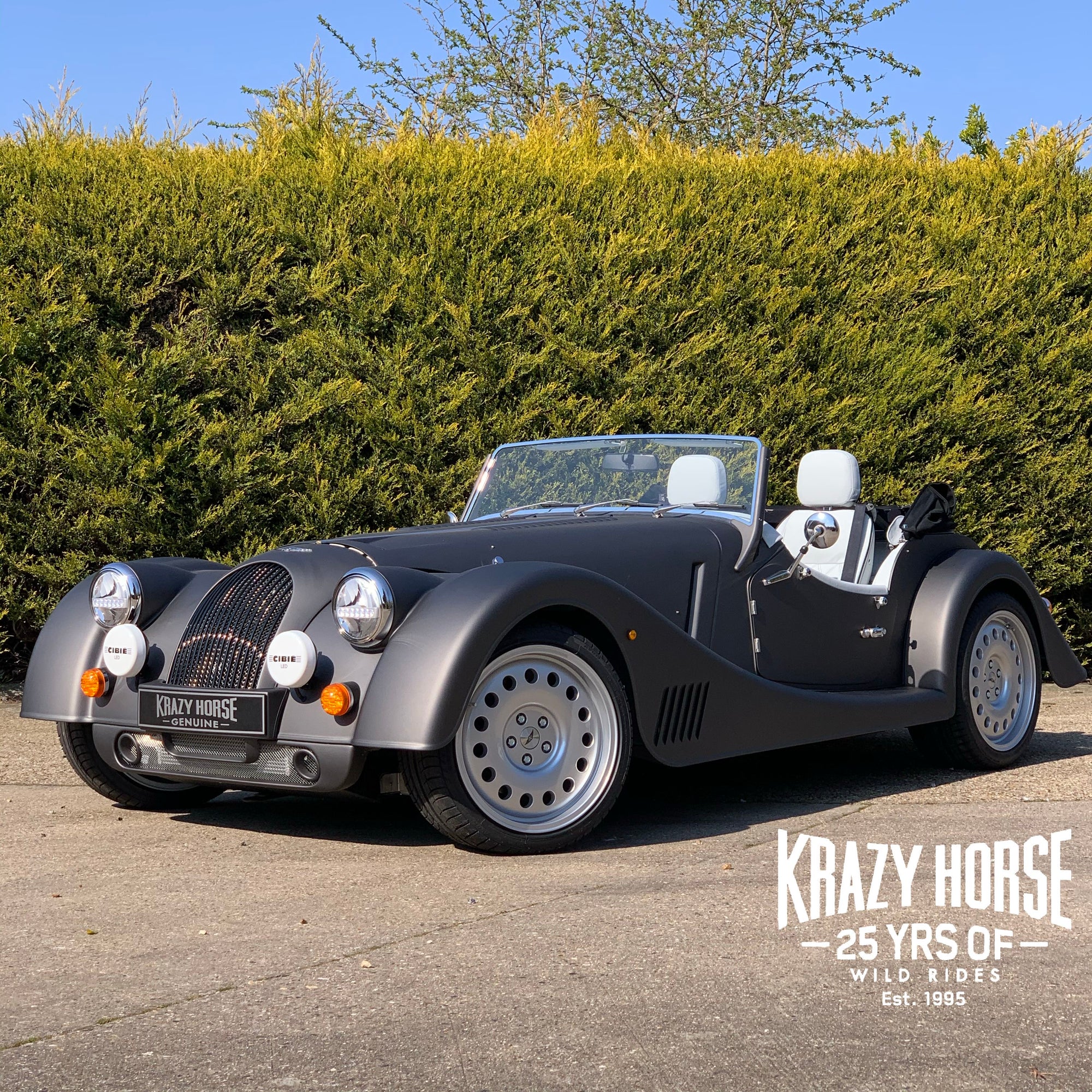 SOLD - Morgan Plus Six - 3.0 Auto - Silverstone track grey - Matt