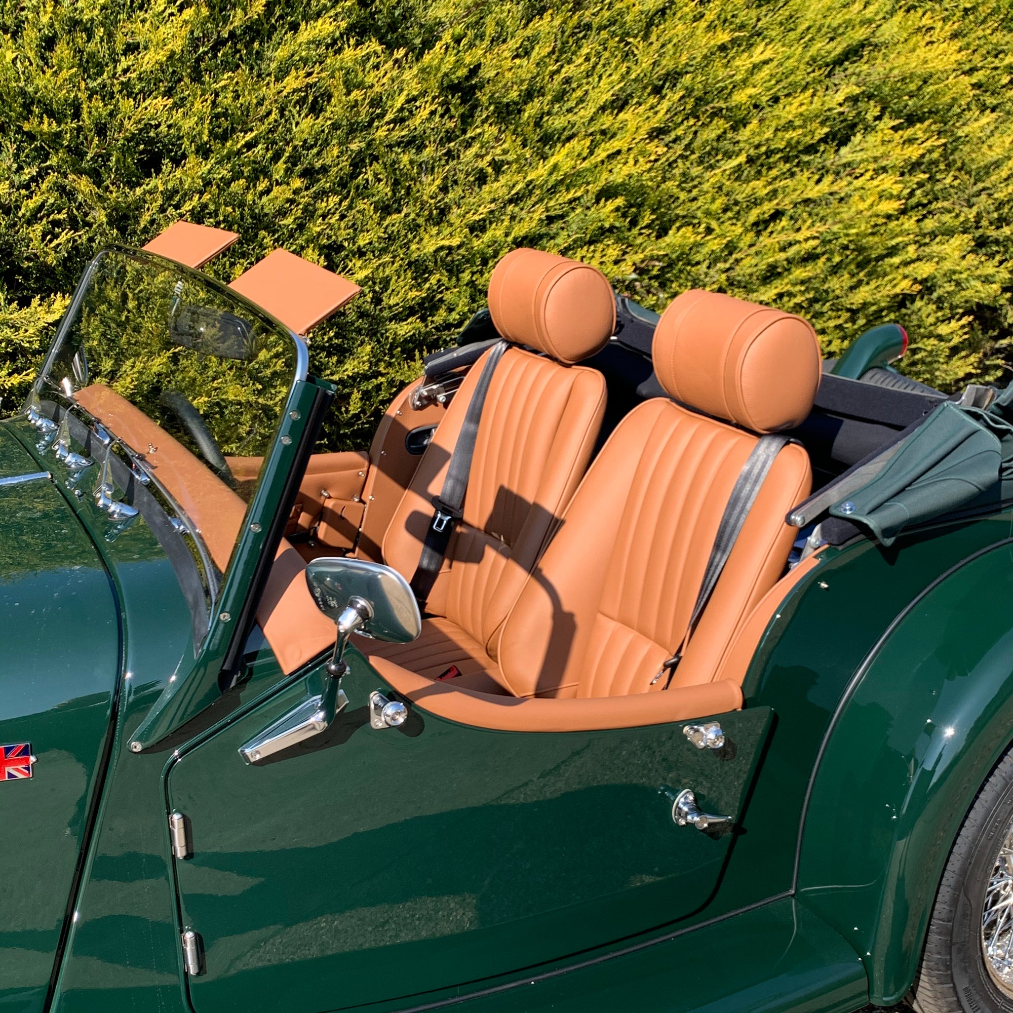 SOLD - MORGAN ROADSTER 3.7 V6 - MORGAN SPORTS GREEN