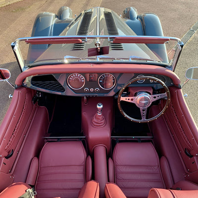 SOLD - Morgan Roadster 3.7 - Classic Dark Grey