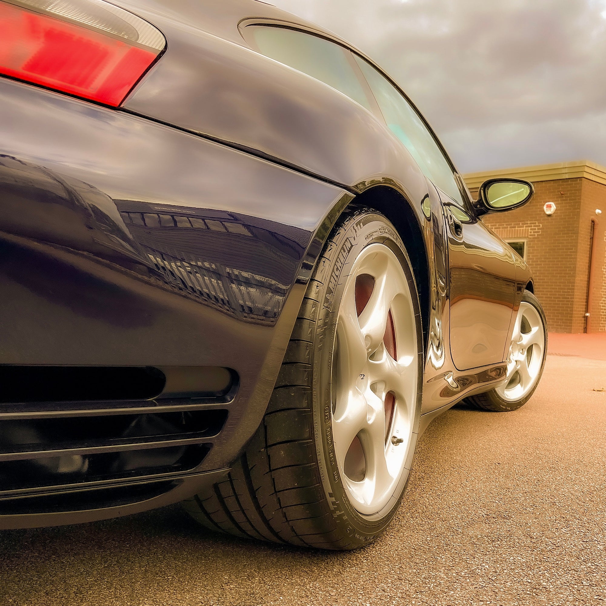 SOLD - Porsche 996 911 Turbo - Porsche Midnight Blue