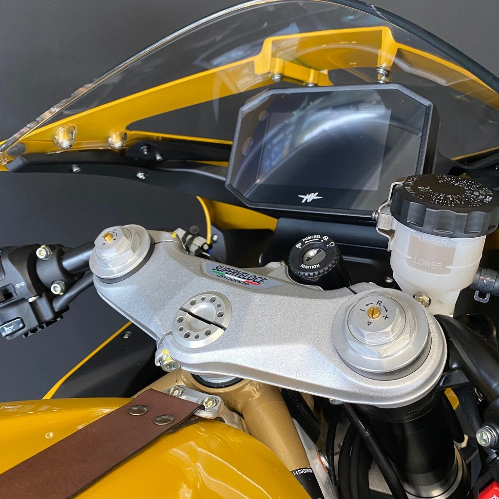 MV-AGUSTA-SUPERVELOCE -E5-METALLIC-YELLOW-MATT-METALLIC-GRAPHITE