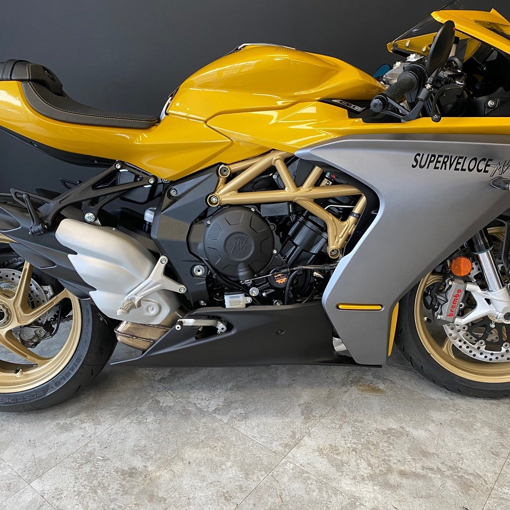 MV-AGUSTA-SUPERVELOCE -E5-METALLIC-YELLOW-MATT-METALLIC-GRAPHITE