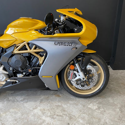 MV-AGUSTA-SUPERVELOCE -E5-METALLIC-YELLOW-MATT-METALLIC-GRAPHITE