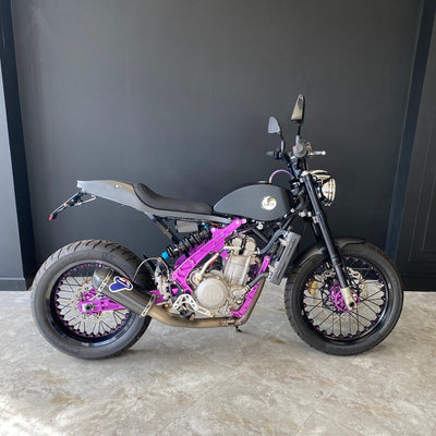 Zaeta 530 DT – Anodised Purple- Matte Black