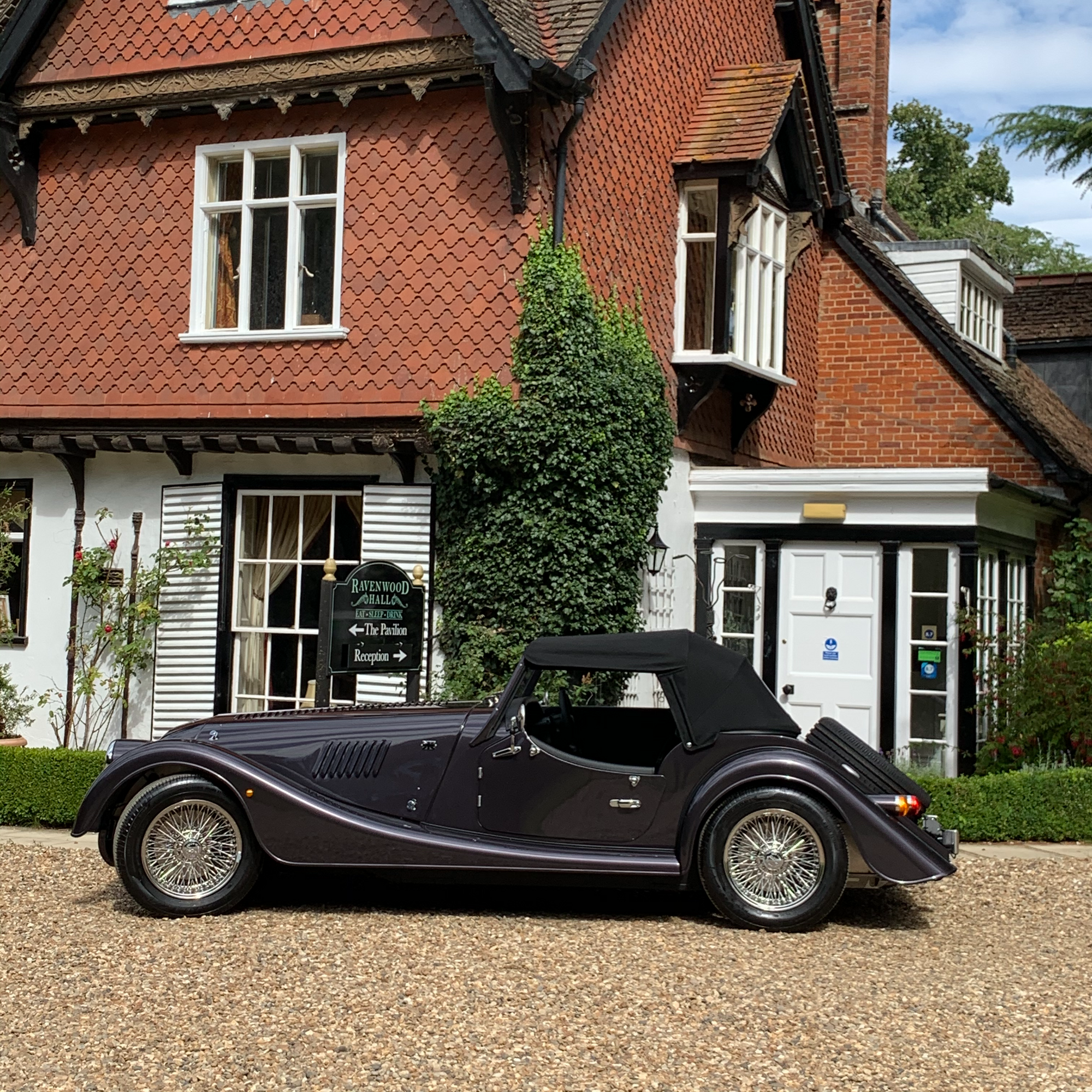 Morgan Plus Four - Metallic Morgan Regal Grey