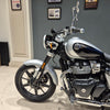 Royal Enfield Super Meteor 650 - Interstellar Grey