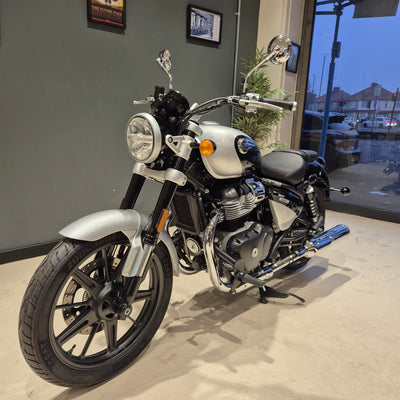 Royal Enfield Super Meteor 650 - Interstellar Grey