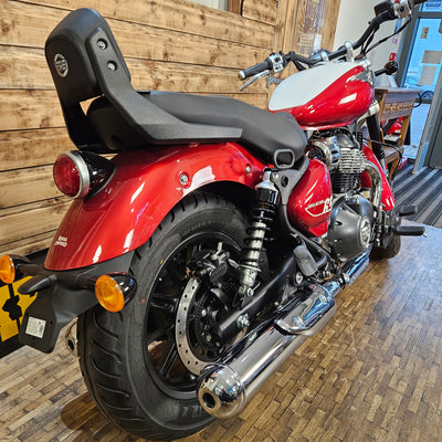 ROYAL ENFIELD SUPER METEOR 650 - Celestial Red