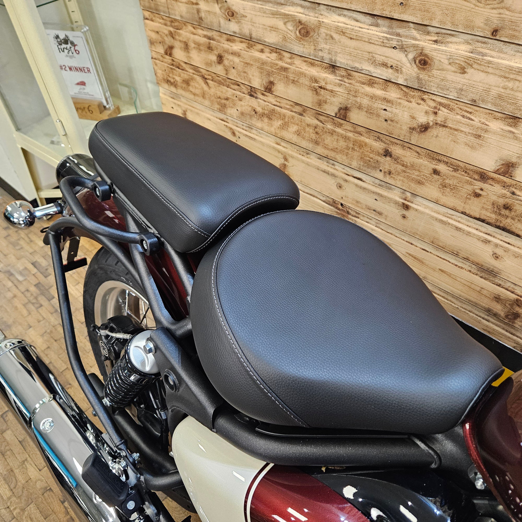 ROYAL ENFIELD CLASSIC 650 - Vallam Red