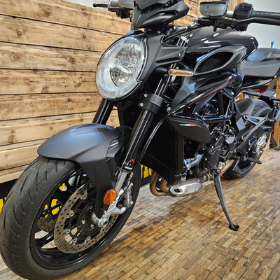 MV AGUSTA BRUTALE 800R - MET BLACK - PreLoved