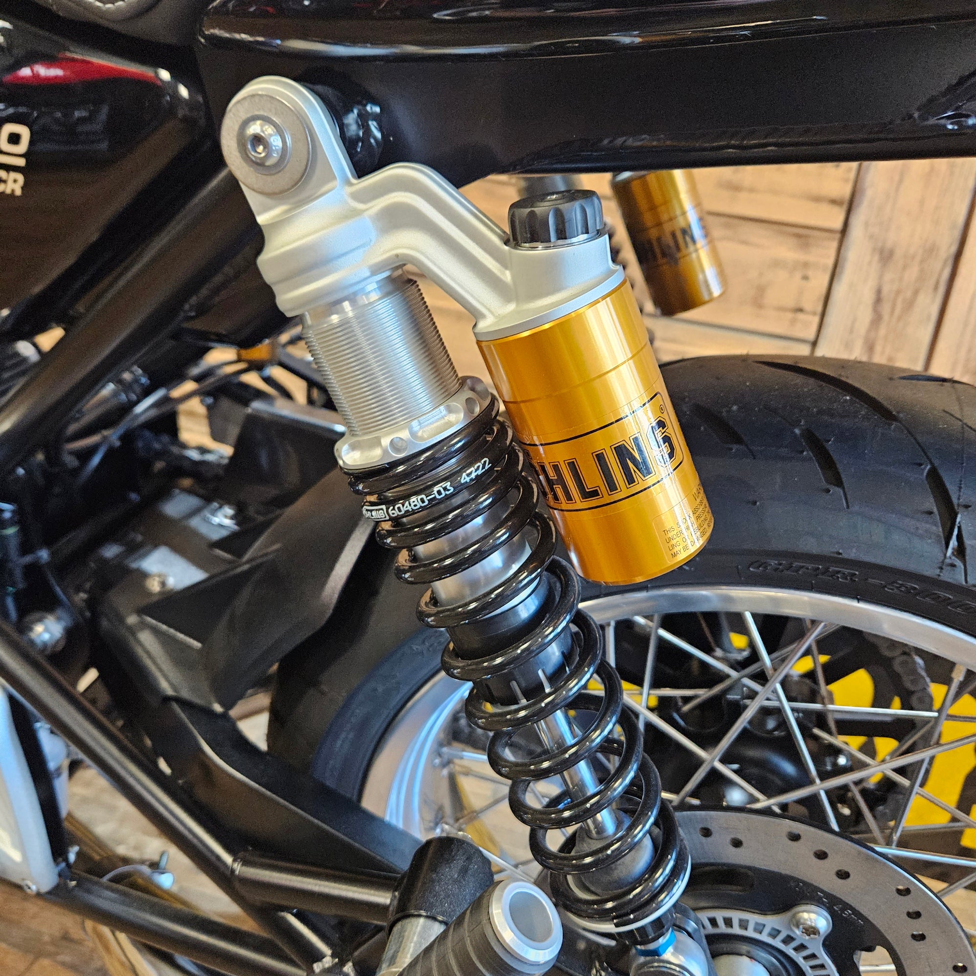 NORTON 961 CR - MATRIX BLACK Polished rims