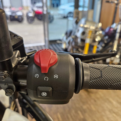 ROYAL ENFIELD HIMALAYAN 450 - Kamet White - PreRegistered