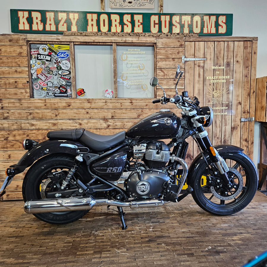 ROYAL ENFIELD SUPER METEOR 650 - Astral Black - Preloved