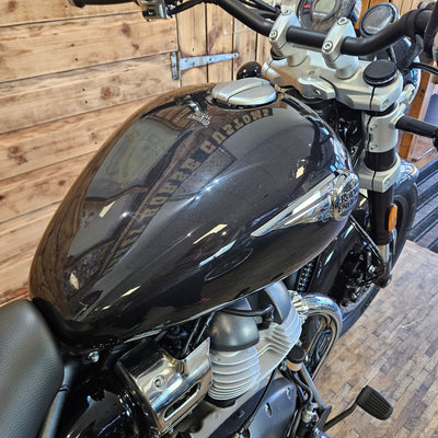 ROYAL ENFIELD SUPER METEOR 650 - Astral Black - Preloved