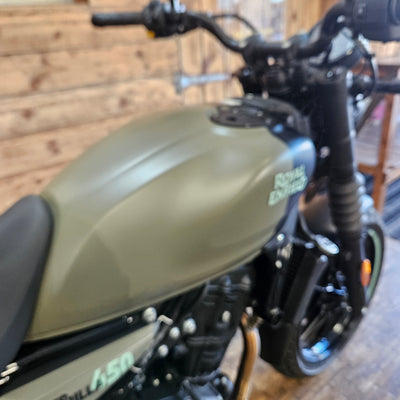 ROYAL ENFIELD GUERILLA 450 - Ash Green - PreRegistered