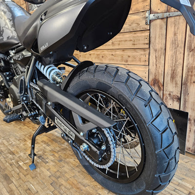 ROYAL ENFIELD HIMALAYAN 450 - Mana Black