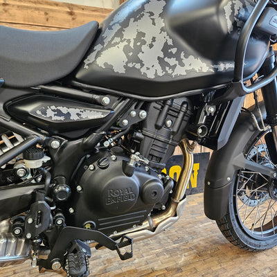 ROYAL ENFIELD HIMALAYAN 450 - Mana Black