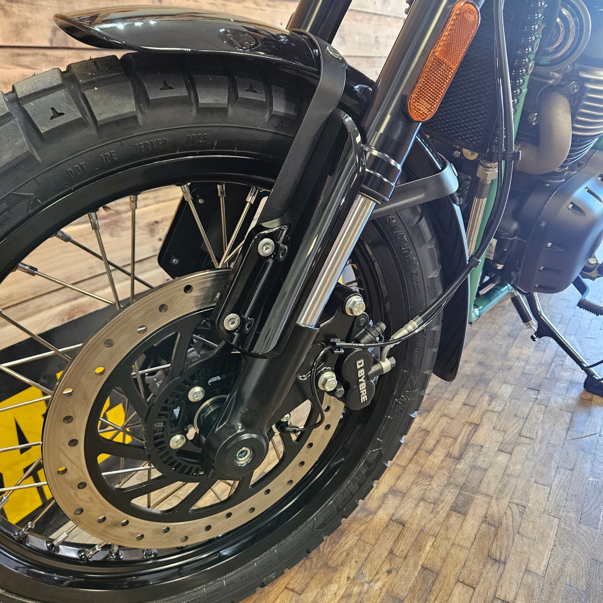 ROYAL ENFIELD BEAR 650  - Two Four Nine