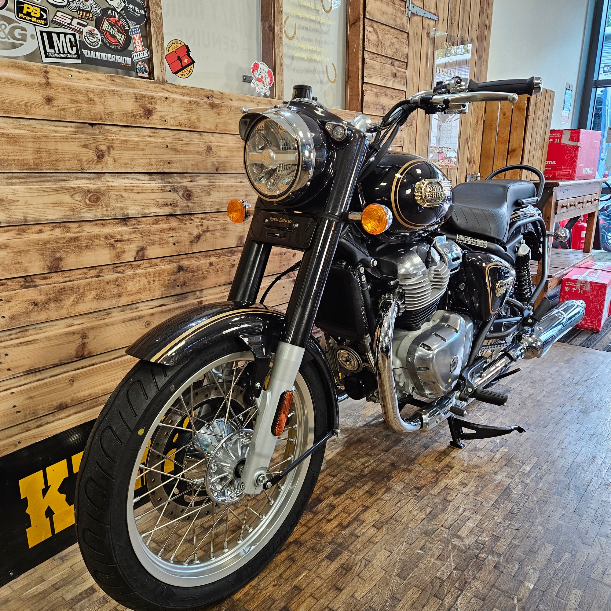 ROYAL ENFIELD BULLET 650 - Cannon Black