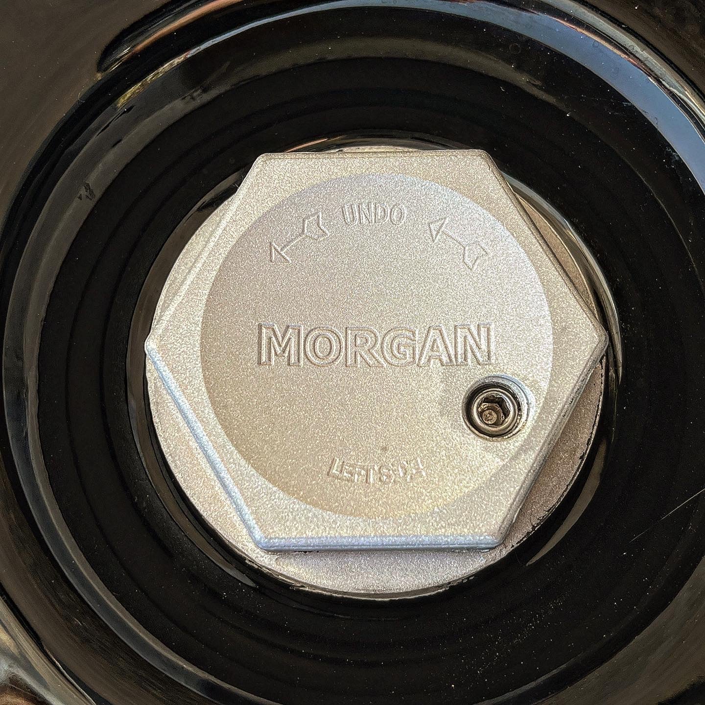 Morgan Aero 8 MK1 4.4 V8 Manual - Champagne Silver
