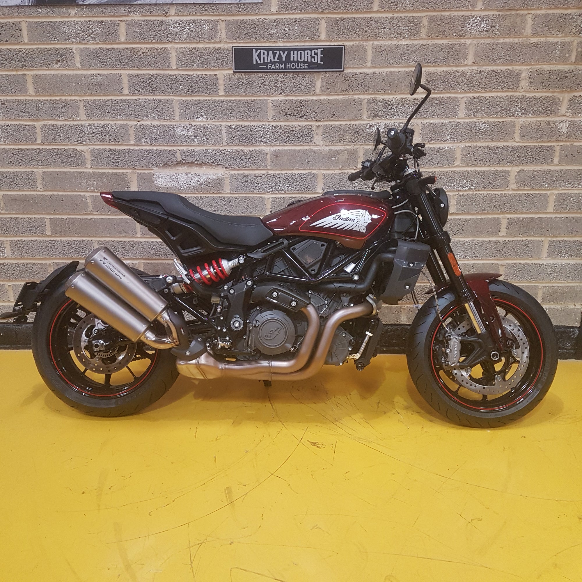 INDIAN FTR S - MAROON METALLIC