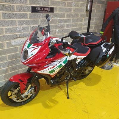 MV AGUSTA TURISMO VELOCE RC SCS - RC PEARL WHITE/ AGO RED/EMERALD GREEN
