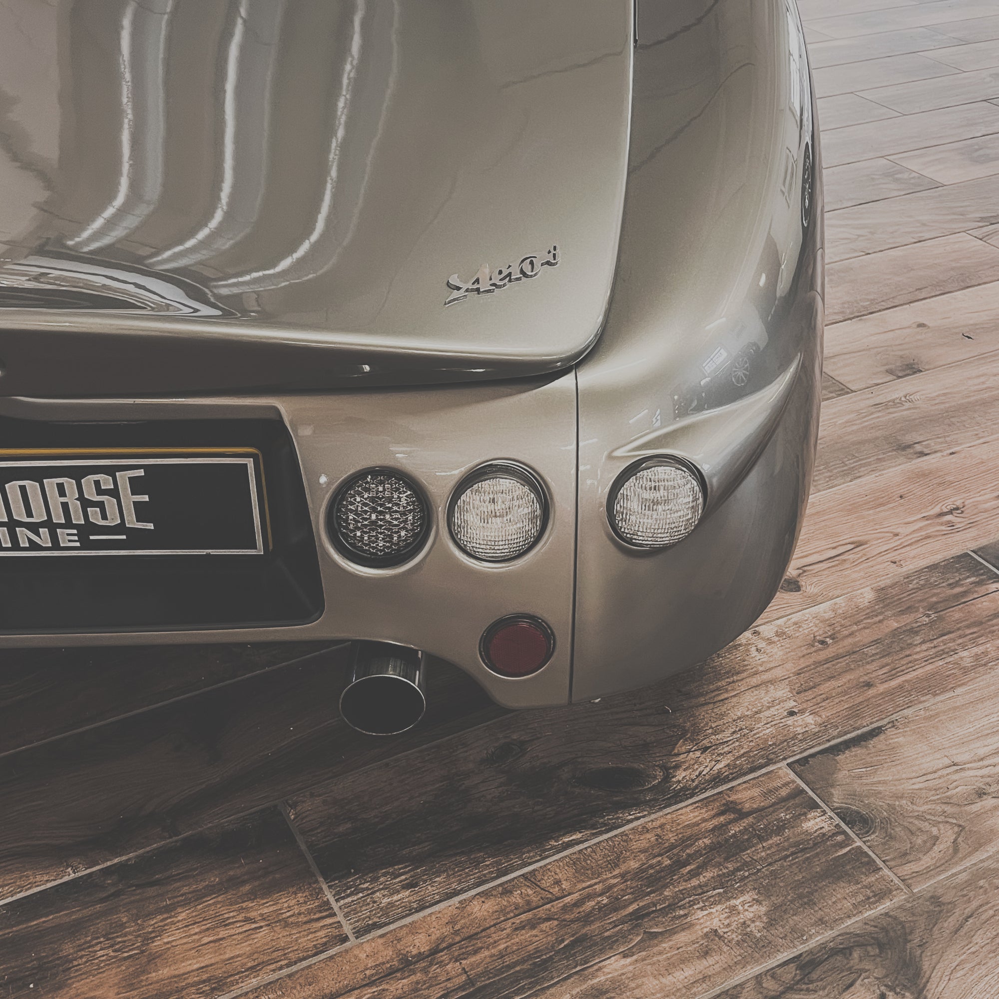 Morgan Aero 8 MK1 4.4 V8 Manual - Champagne Silver