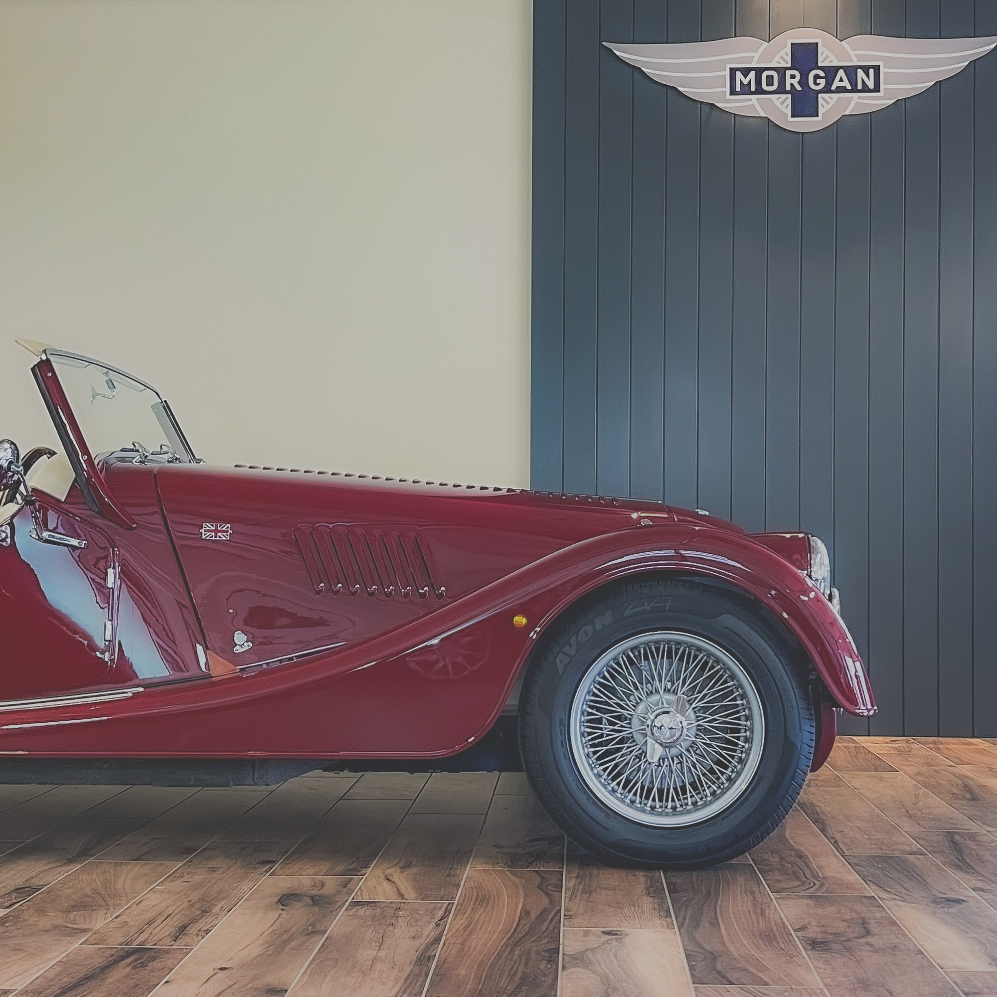 Morgan Plus Four - Delage Rouge