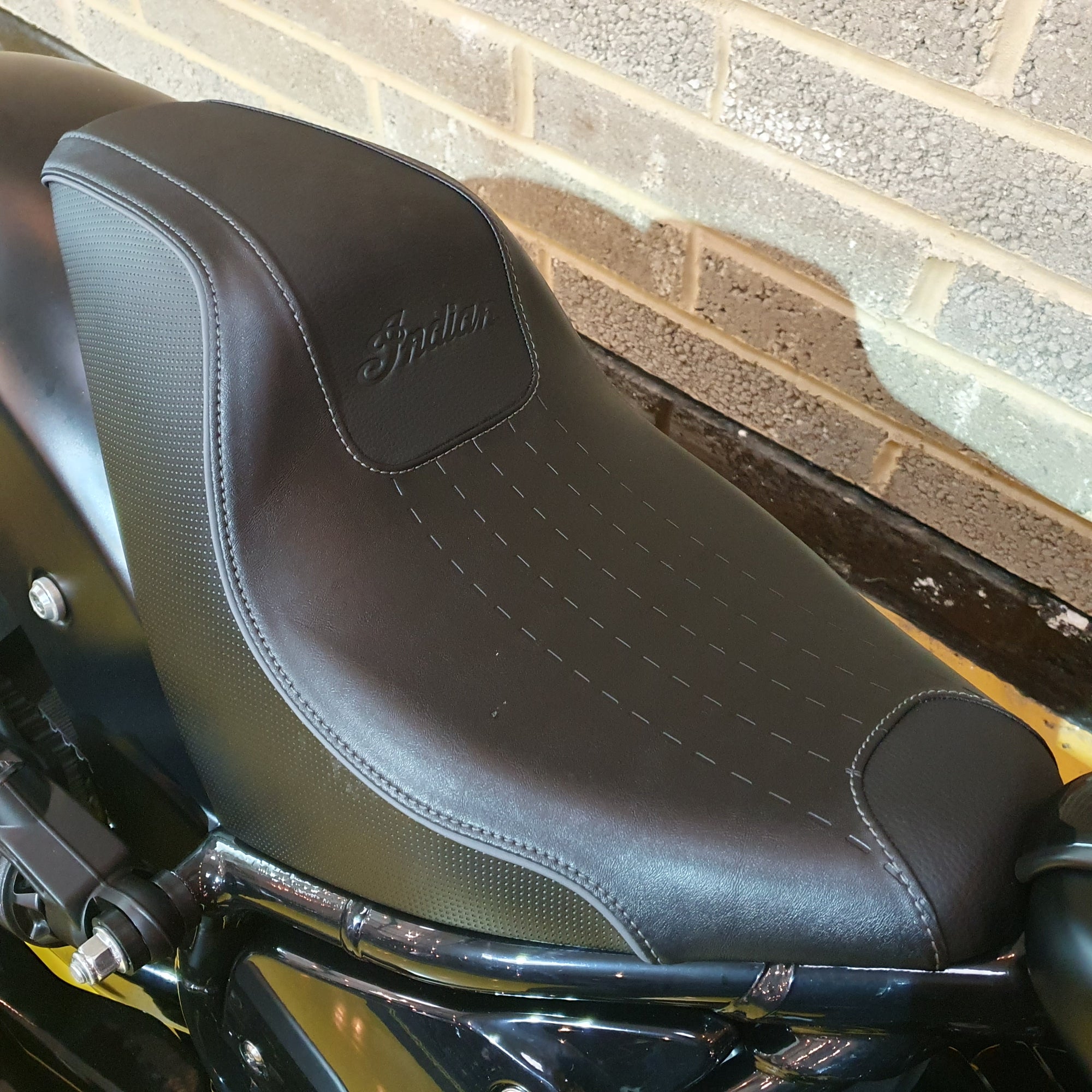 Indian Sport Chief - Black Smoke - PreLoved