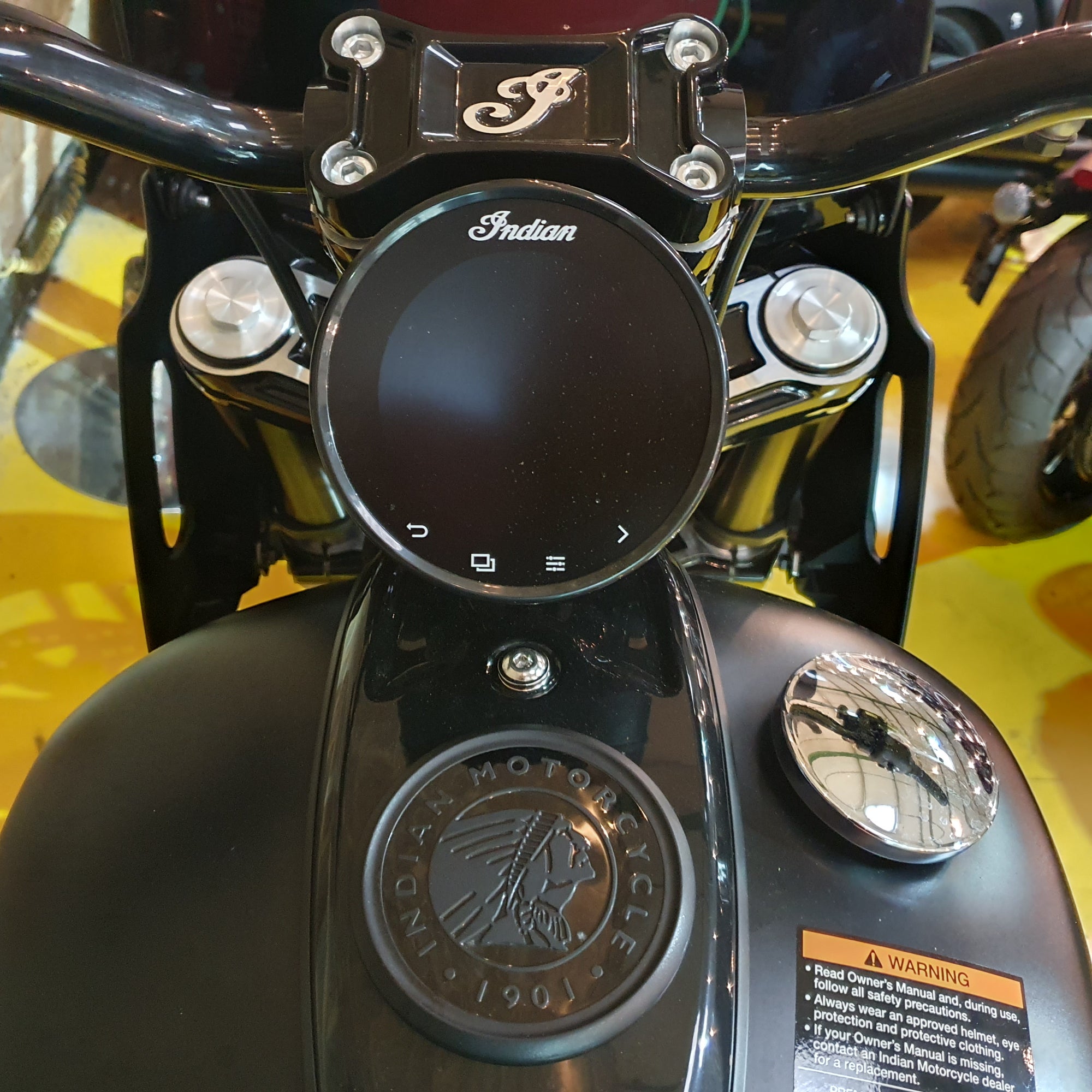 Indian Sport Chief - Black Smoke - PreLoved