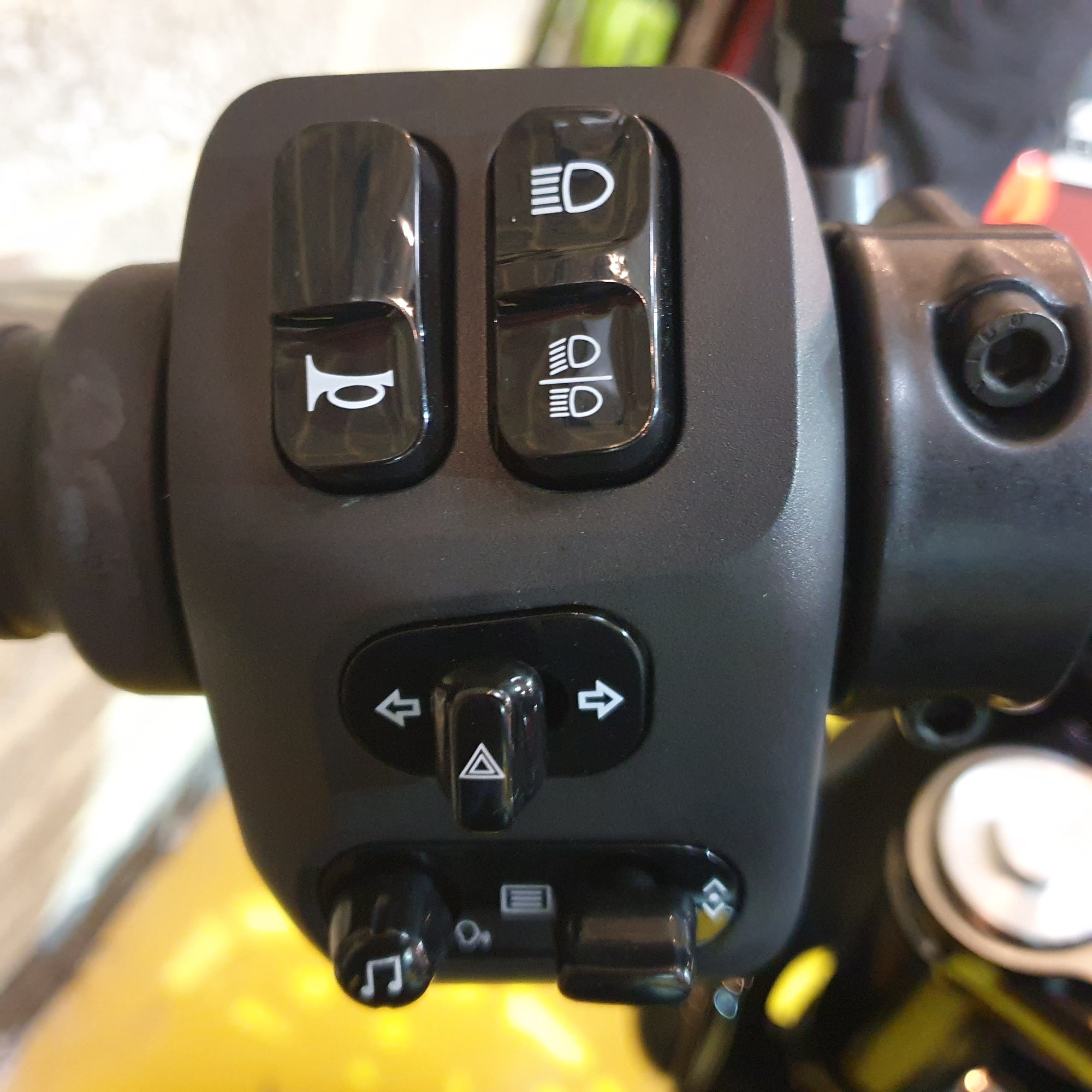 Indian Sport Chief - Black Smoke - PreLoved