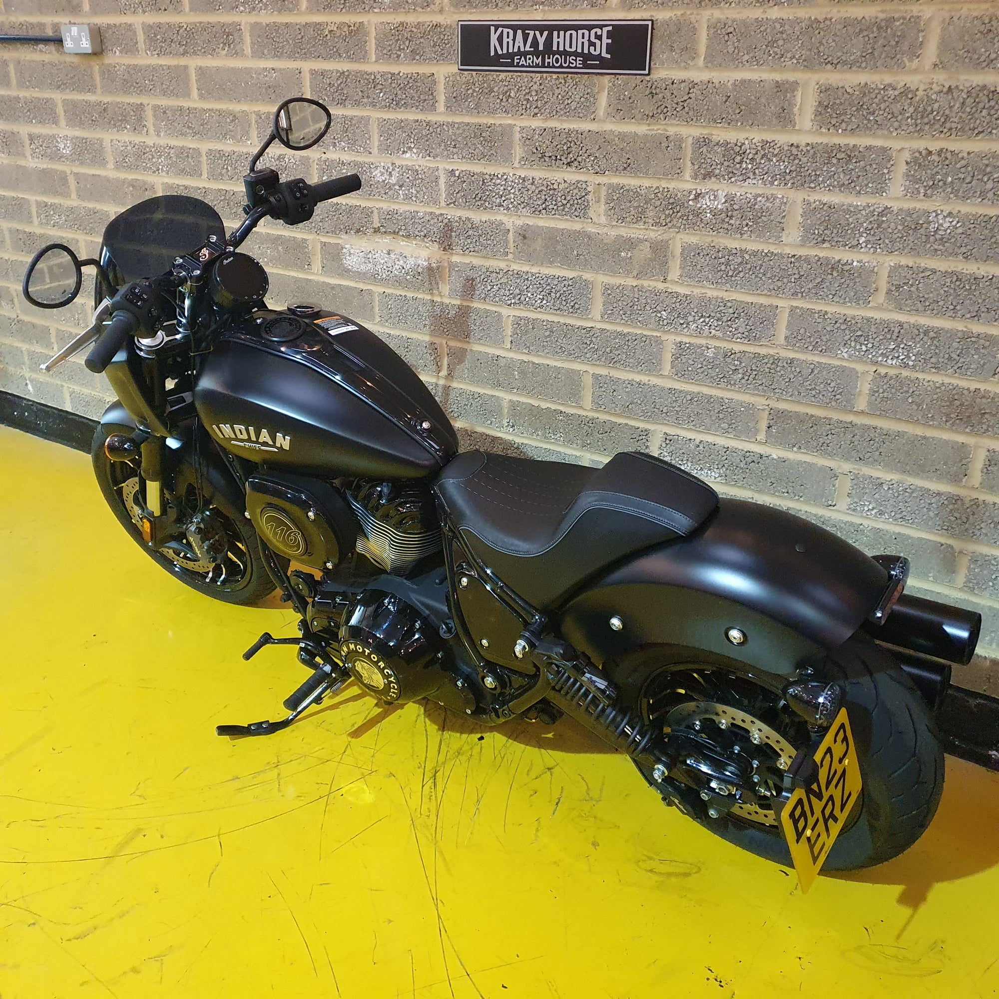 Indian Sport Chief - Black Smoke - PreLoved