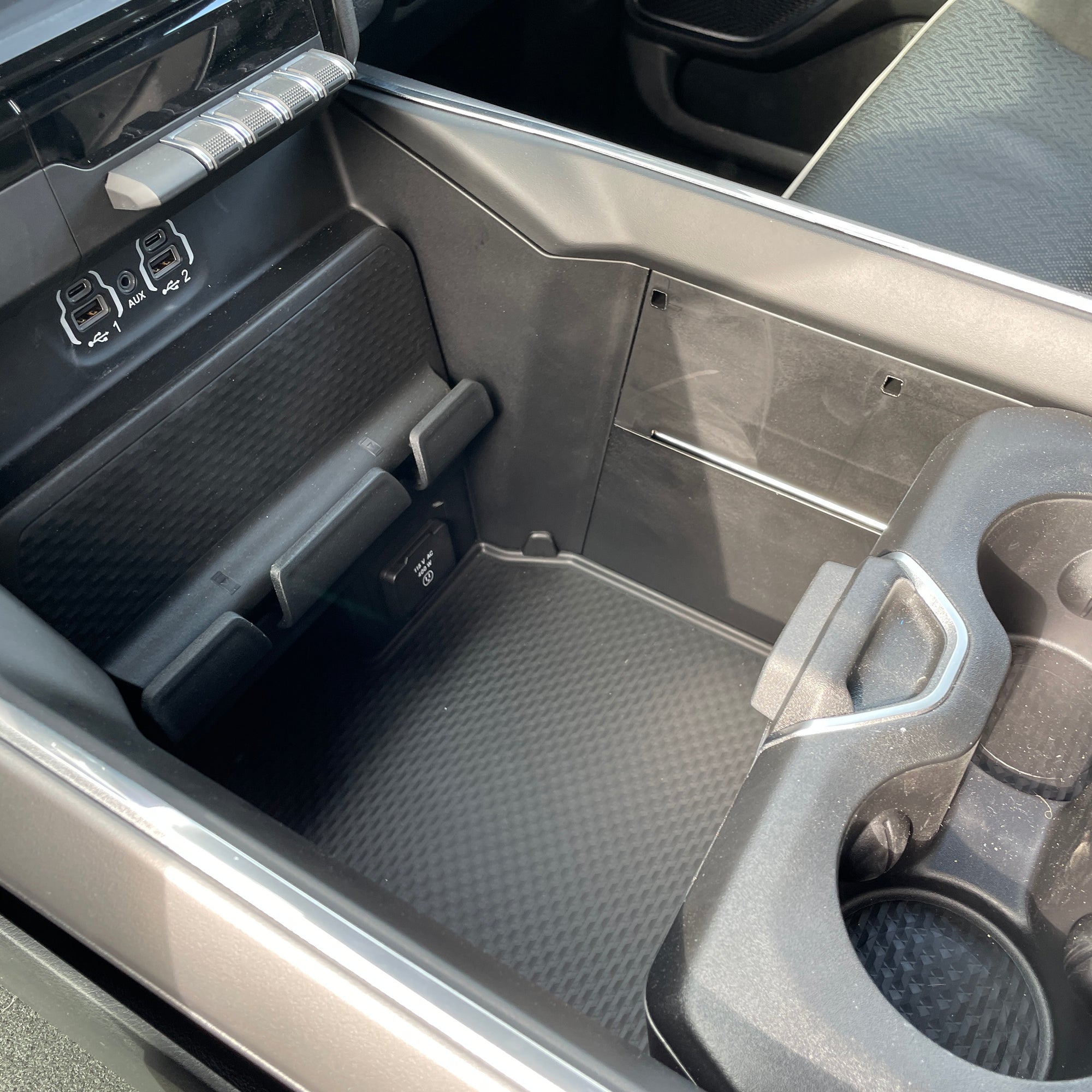 2023 RAM 1500 LARAMIE SPORT CREW CAB - GRANITE CRYSTAL WITH BLACK